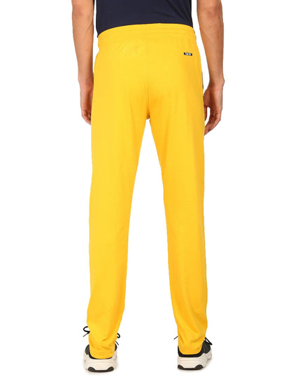 U.S. POLO ASSN. Men's Regular Fit Mid Rise Track Pant