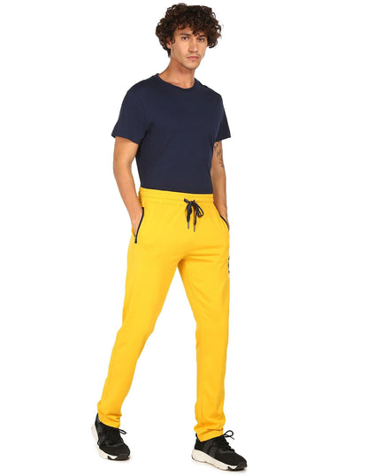 U.S. POLO ASSN. Men's Regular Fit Mid Rise Track Pant